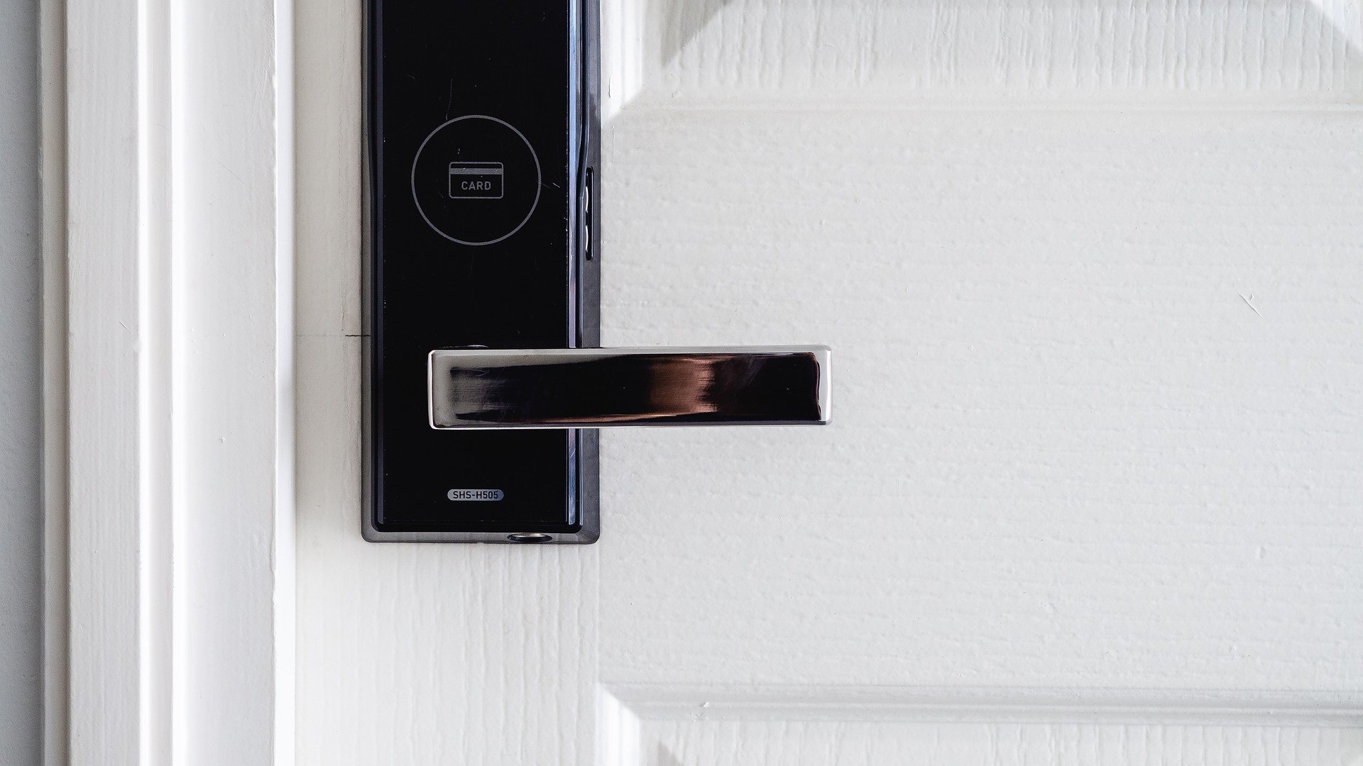 Best Vacation Rental Smart Locks 2024 The Leading AllInOne Vacation rental management