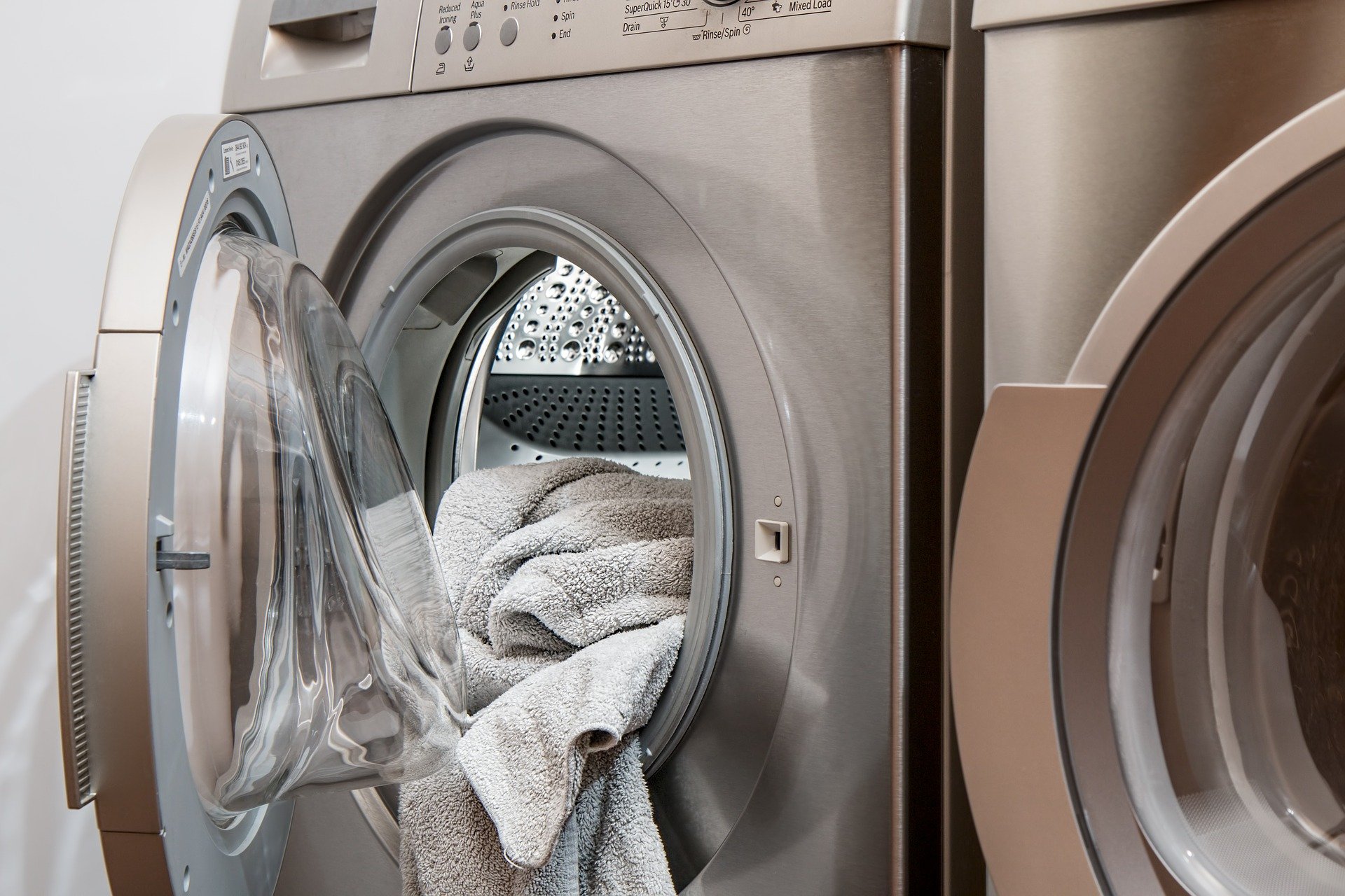 Laundry Convenience: Rental Property Washing Facilities