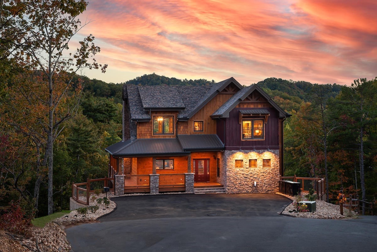 Buying an Airbnb Vacation Rental in the Smoky Mountains
