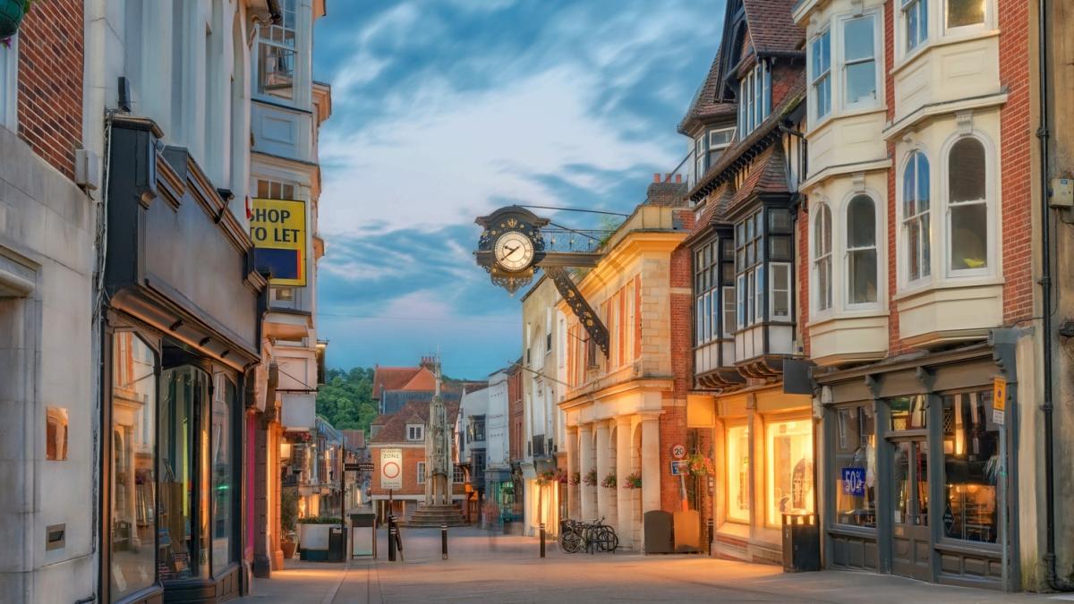 Is Winchester, UK, a Good Place to Invest in a Holiday Home? 