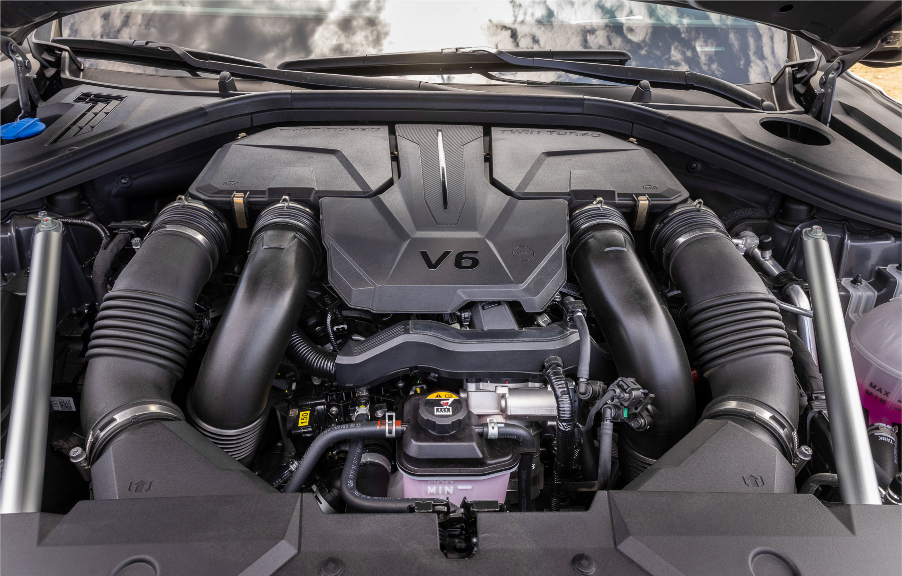 the engine of a Genesis GV70