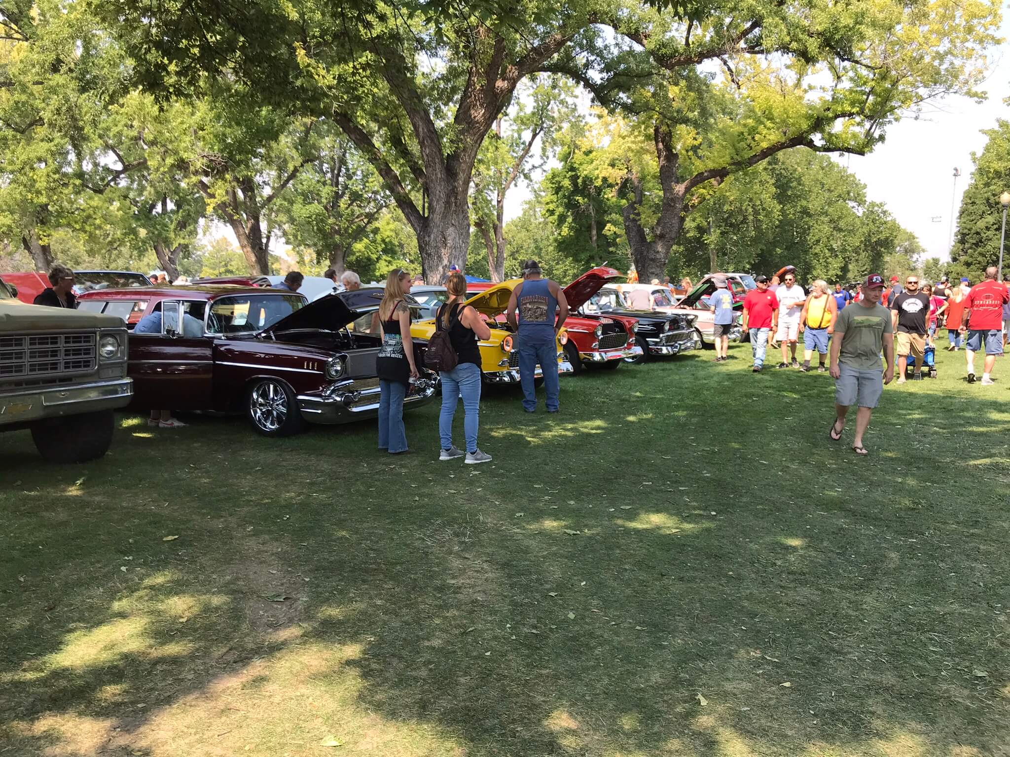 Car Show Drives Brigham City Peach Days 4 (1)