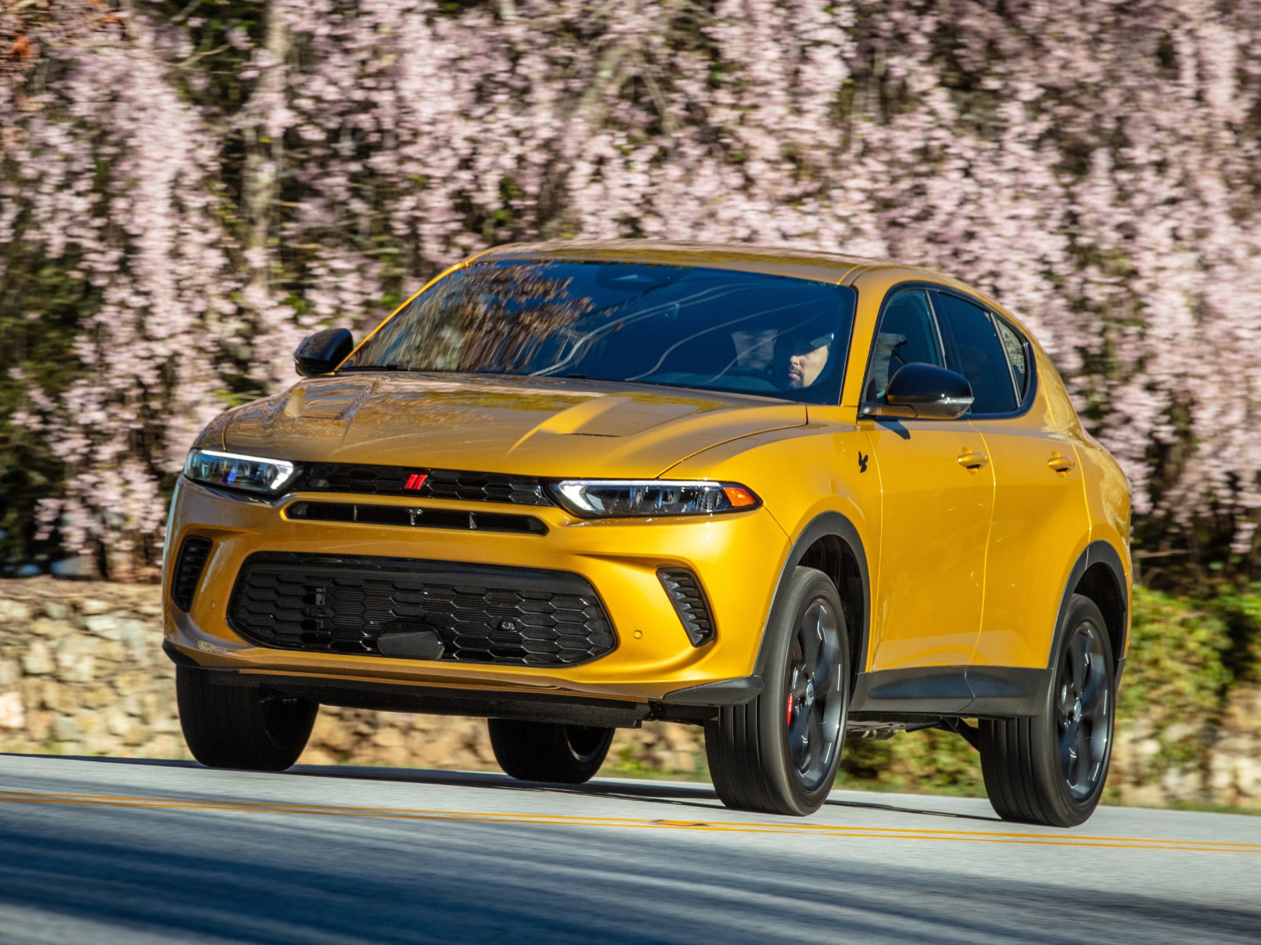 2023 Dodge Hornet GT test drive review