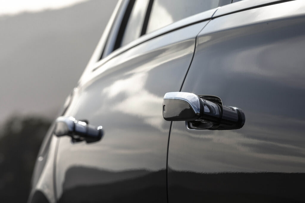door handles of Mercedes-Benz S-Class
