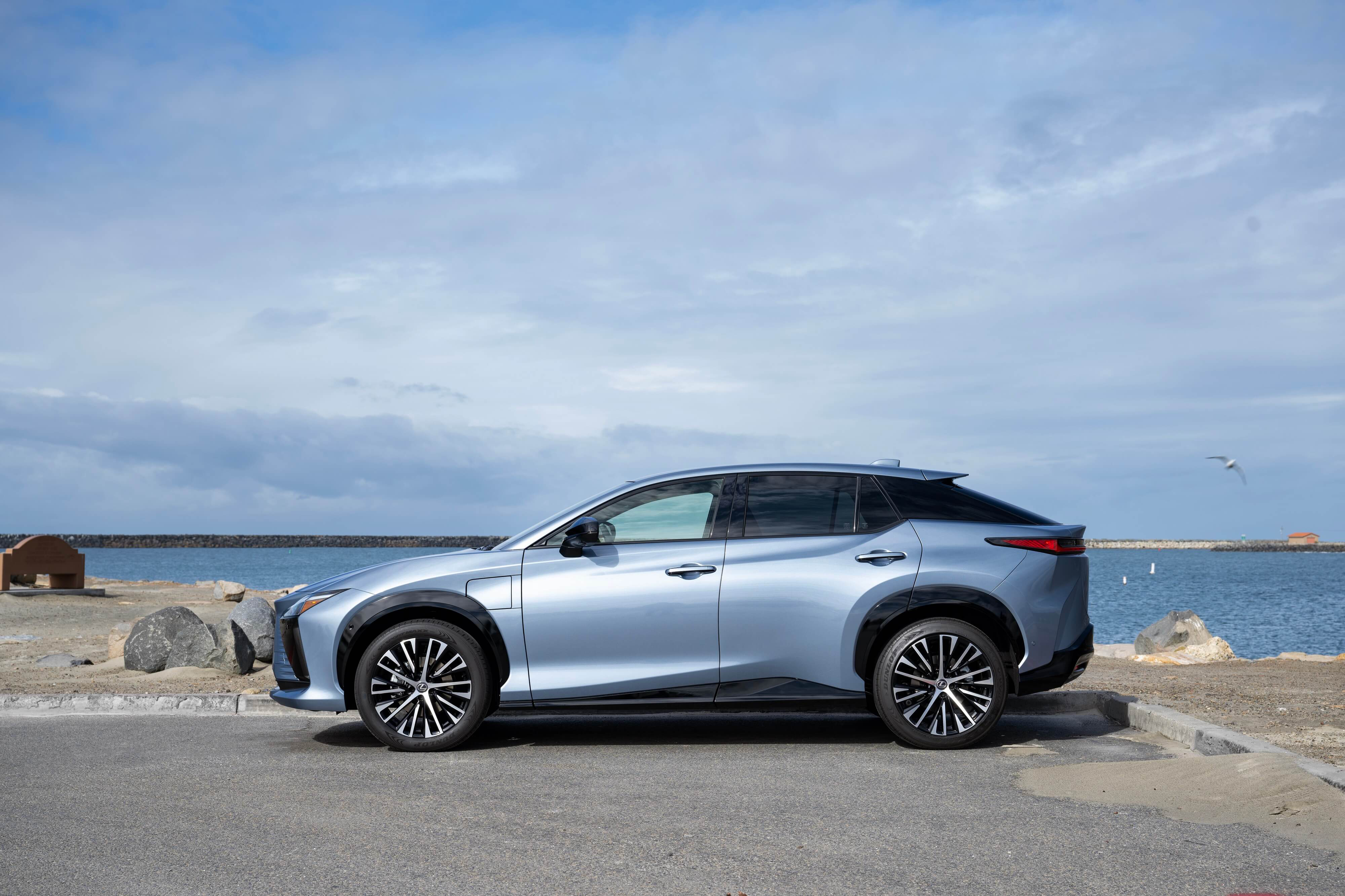 2023 Lexus LS 500 AWD F Sport review
