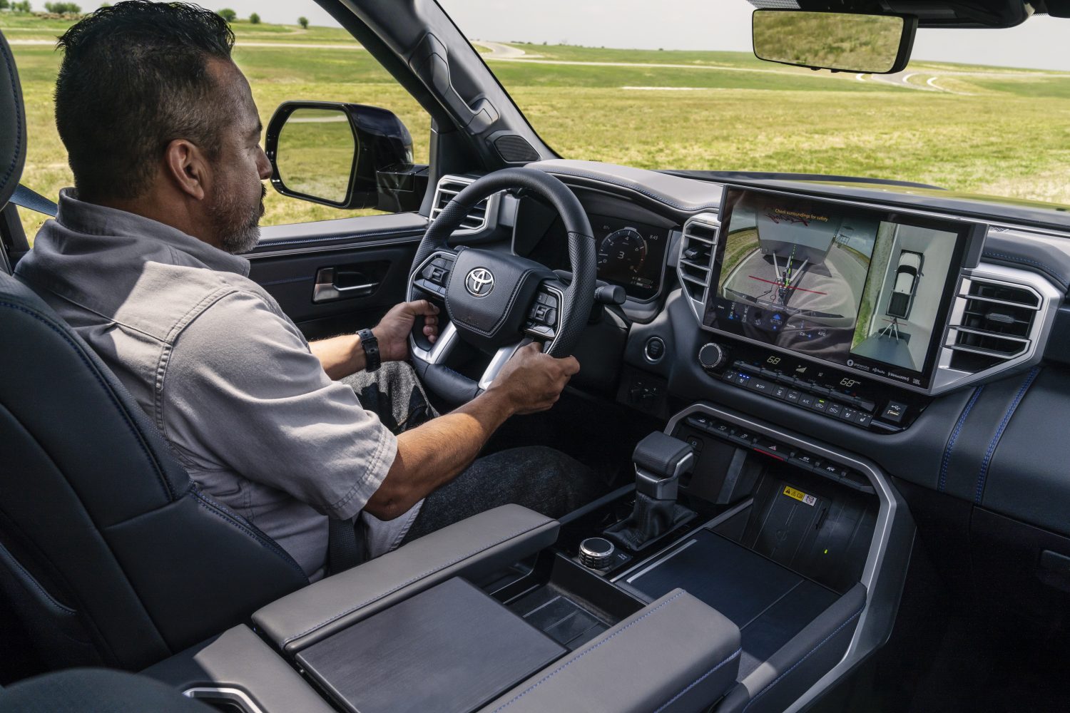 2022 Toyota Tundra Limited Test Drive Review