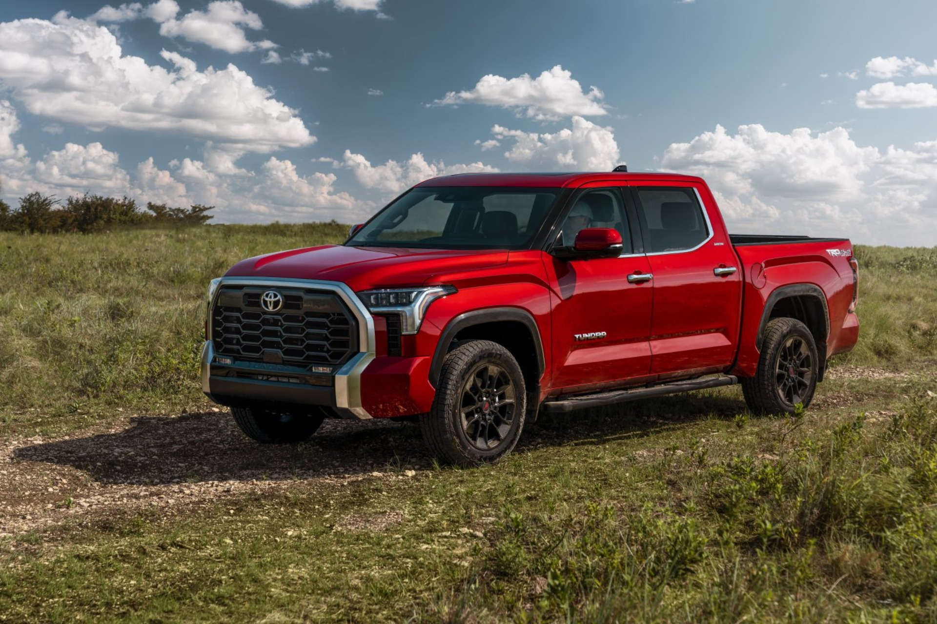 2022 Toyota Tundra Limited Test Drive Review