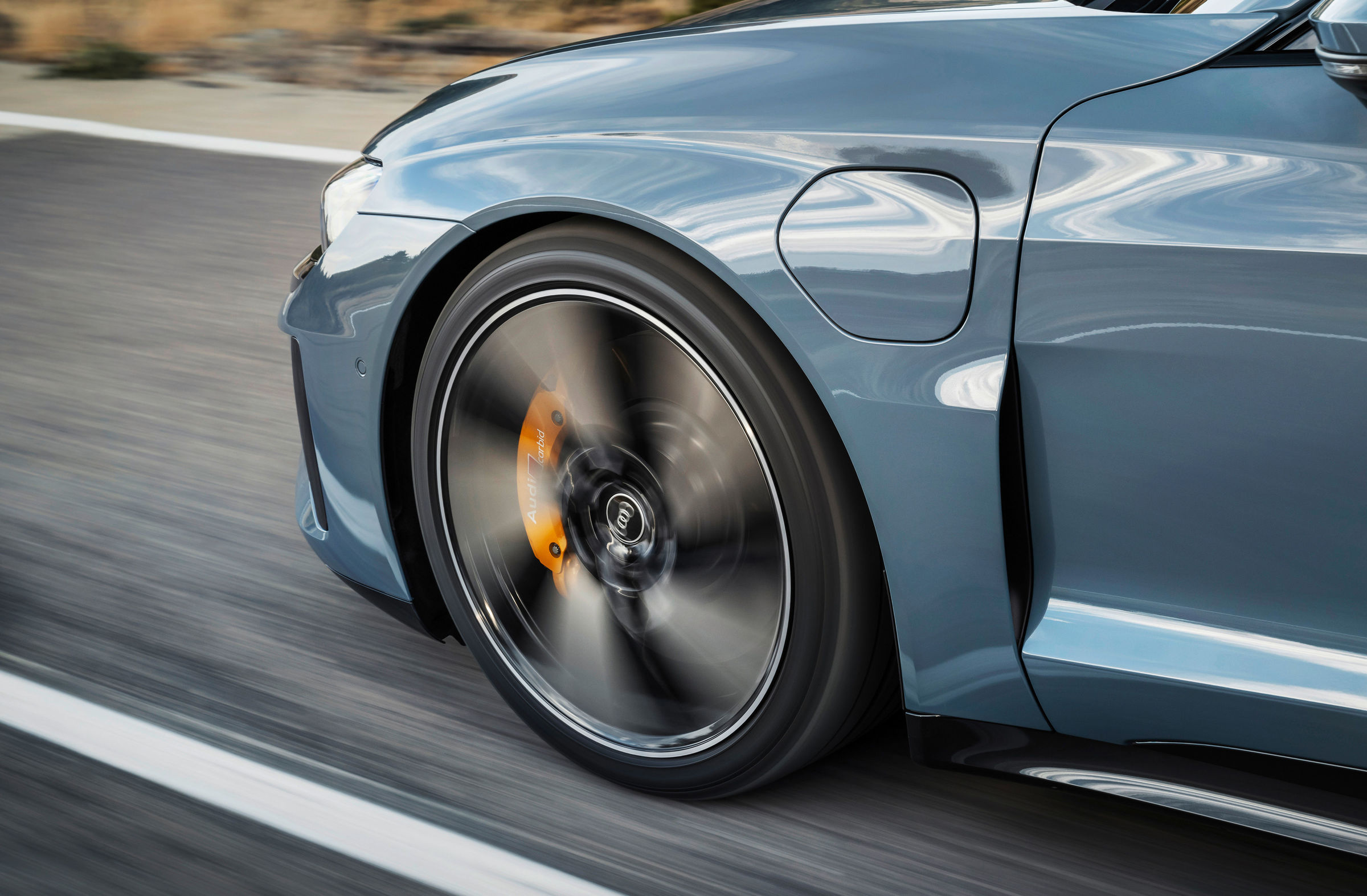 2022 Audi e-tron GT Quattro Test Drive Review