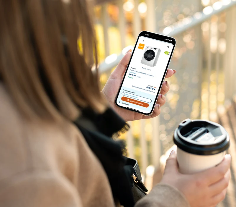 Untitled-1-téléphone-hand