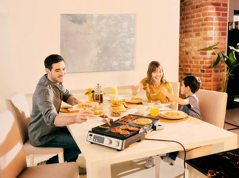 CG7044 MG7 MG92666 Bild