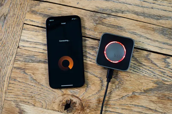 Page-ConnectedLock-Featurette3