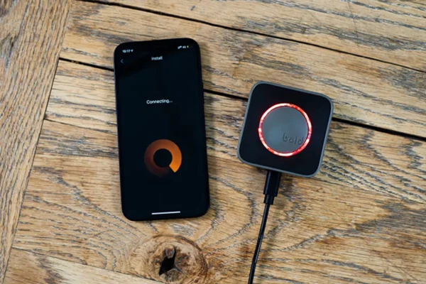 Page-ConnectedLock-Featurette3