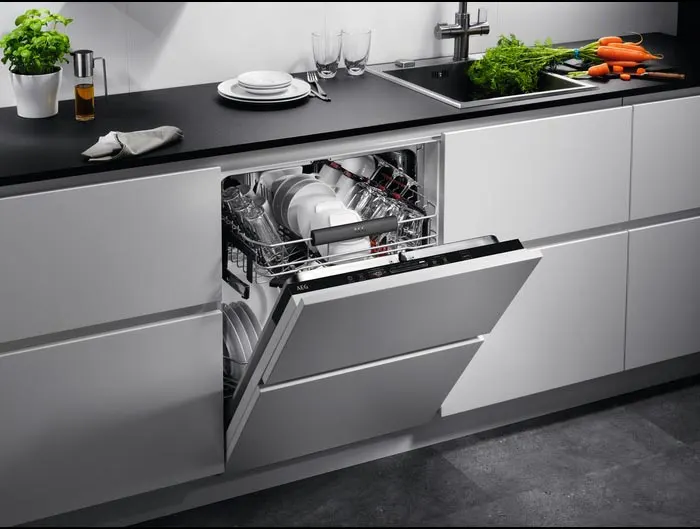An all-in-one dishwasher for the kitchen.