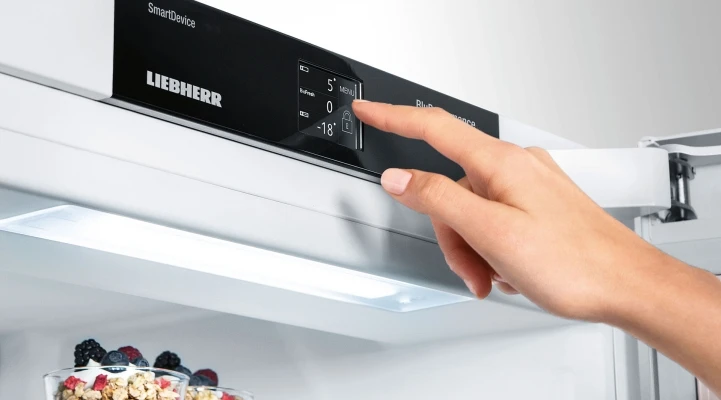 MDA-freezers-temperature-controle-image