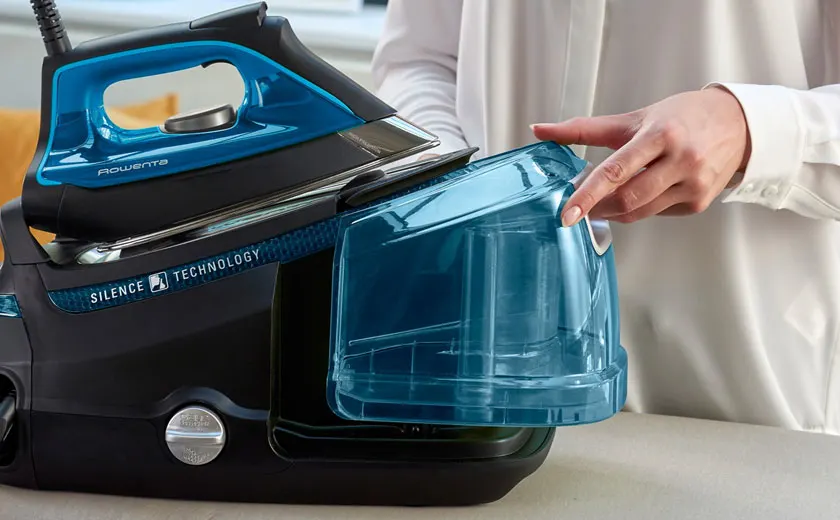 ontkalken-stoomgenerator-legen-waterreservoir