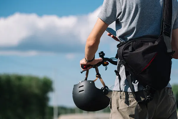 Electric-Scooter-Featurette4