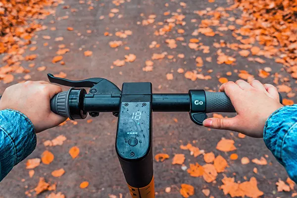 Electric-Scooter-Featurette3