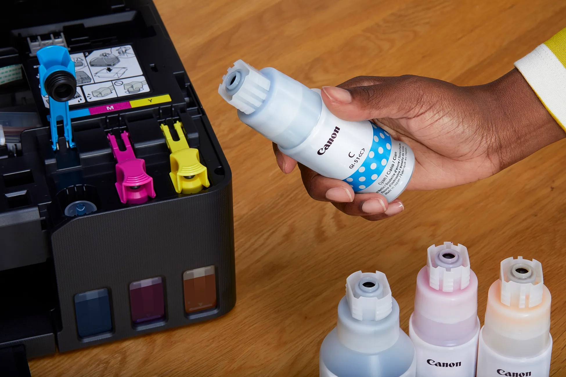 pixma-g3520-office-lifestyle-12 maximise-uptime 02 853f59976f944c5c9b64448dcecdffa1