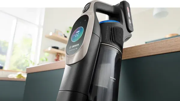 24935141 BSH U10 Closeup Handheld 3200x1800