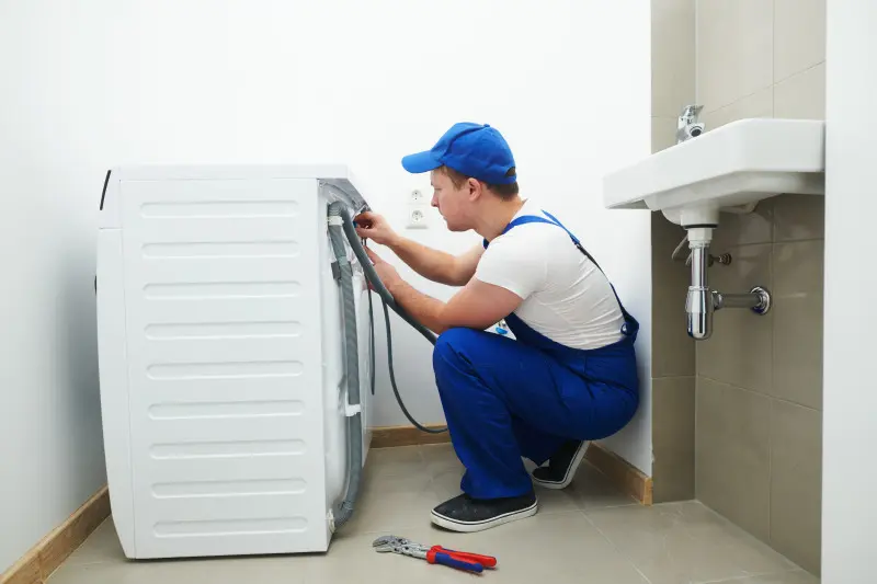 Installatie van een wasmachine