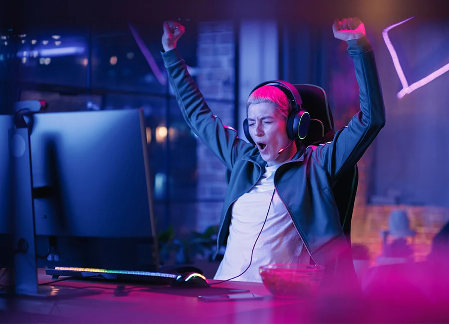 900x650-Computer-Mobile