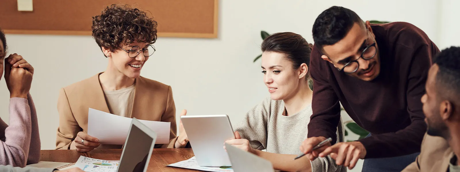 GENERAL-B2B-Page-Banner-Wide-French