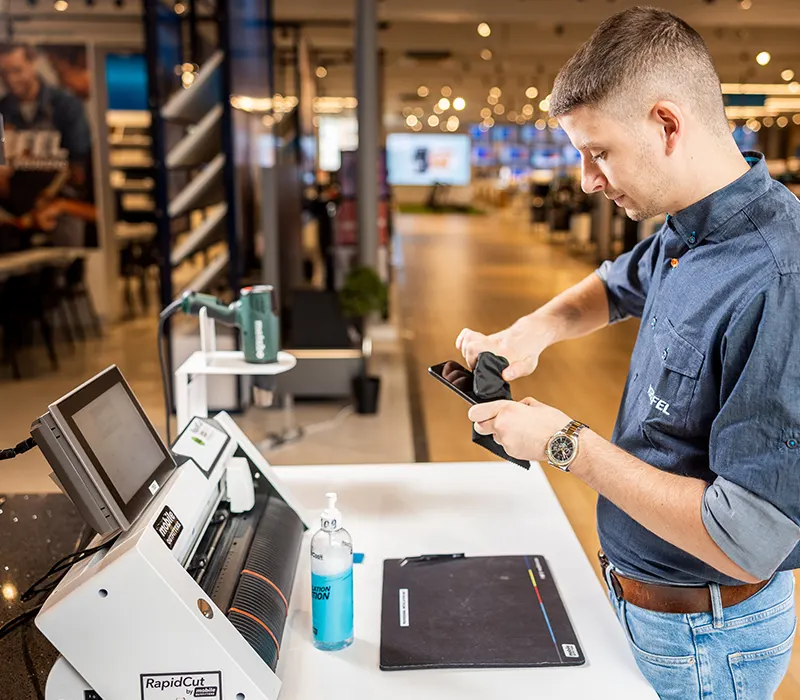 FeatureList1-clearcoat