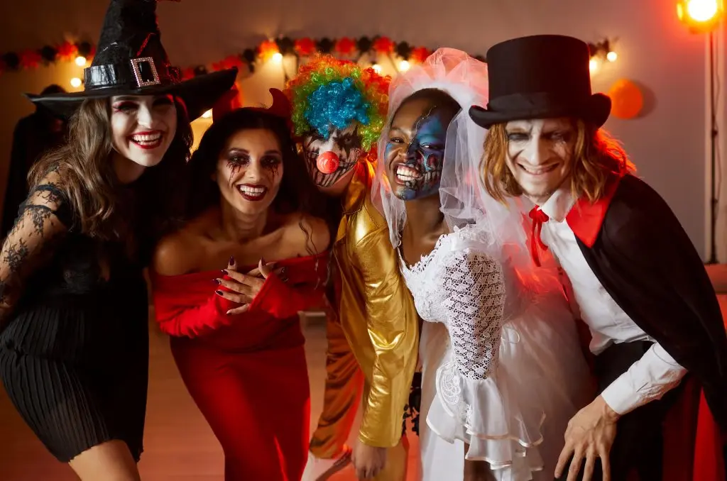 GENERAL-HALLOWEEN-PAGE-DEFAULT-MUSIC-IMAGE