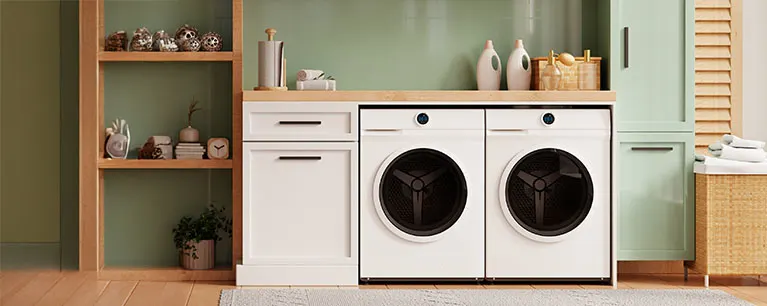 A green hand representing ecology.