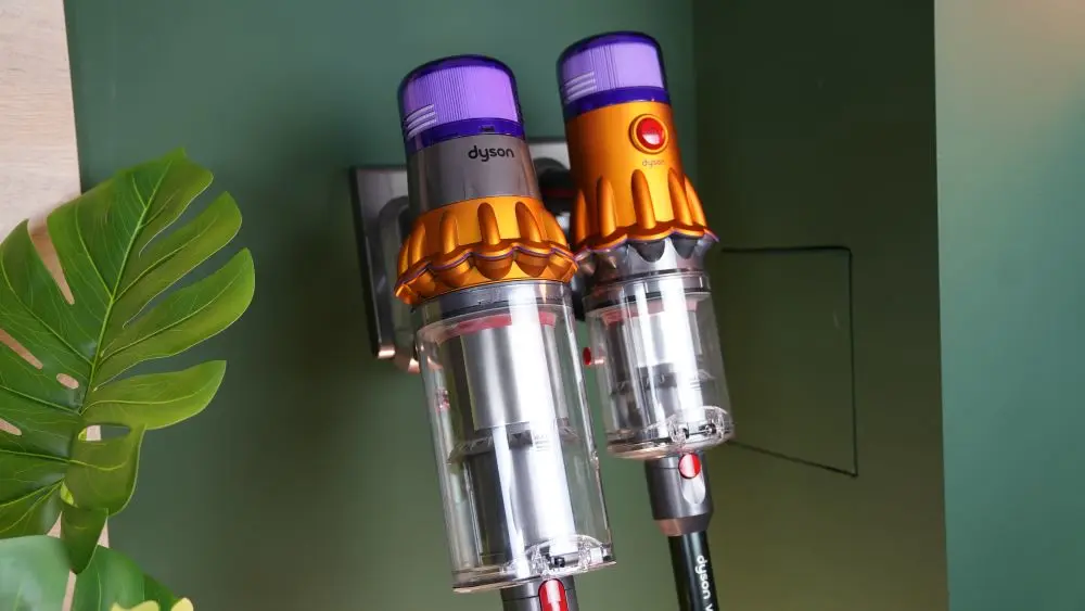 Dyson-v15