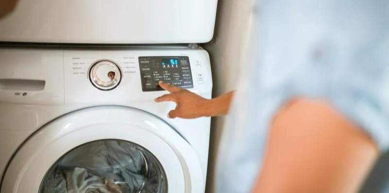 Régler un programme sur un lave-linge