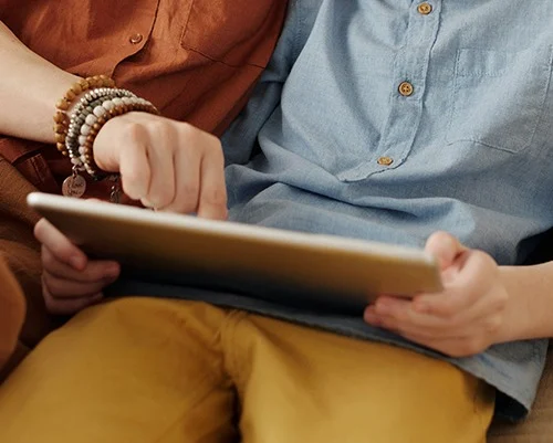 ipad-credit-banner-mobile