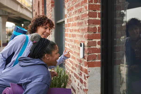 Page-Sonnette-Featurette1