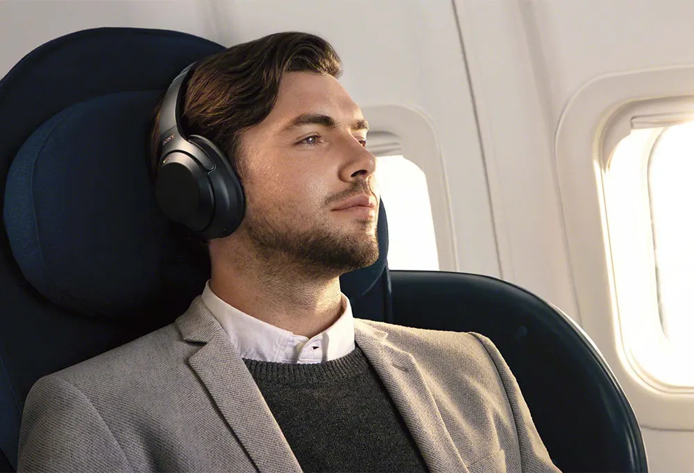 homme-casque-sony-fete-des-peres