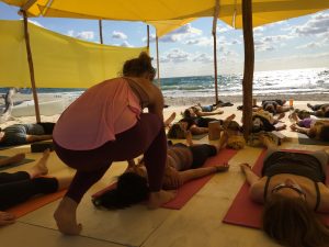 Outdoor group breathwork class