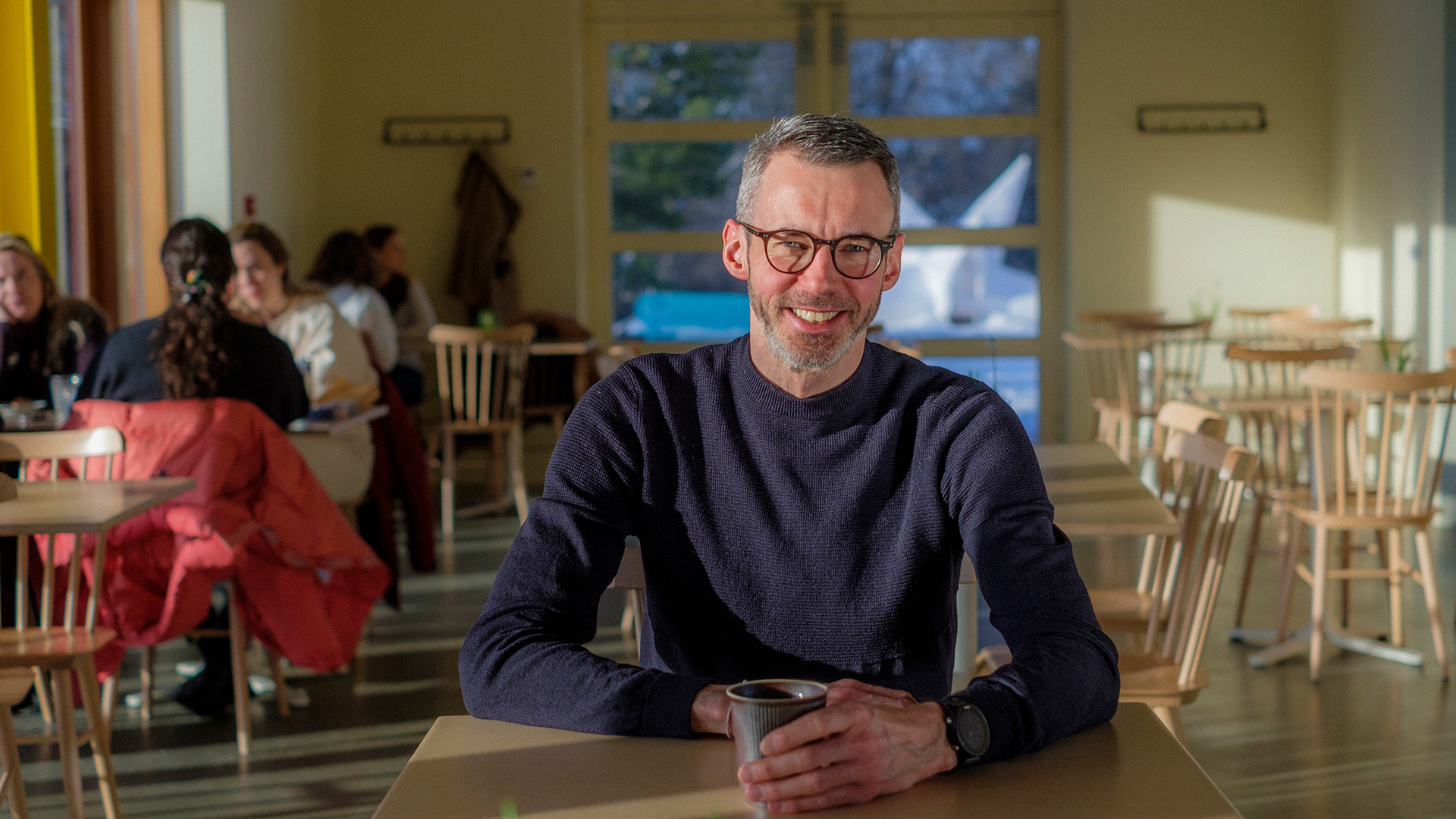 Sparnaður í áskrift - kaffihús