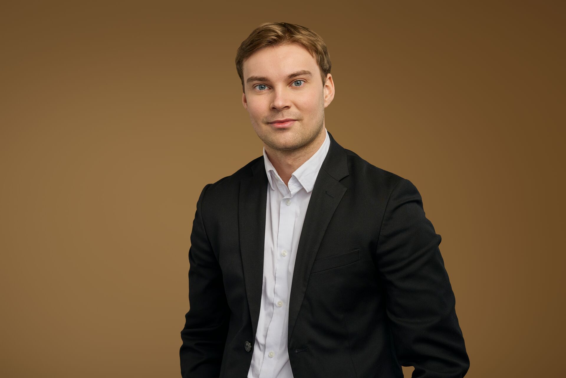 Elís Dofri Gylfason