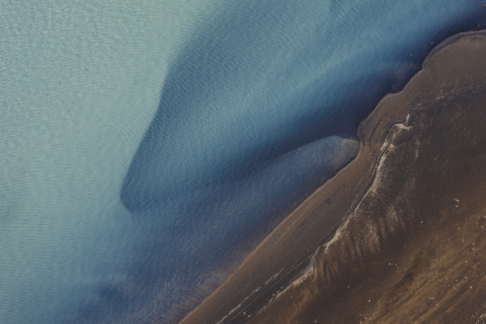 landslag-vatn-sandur