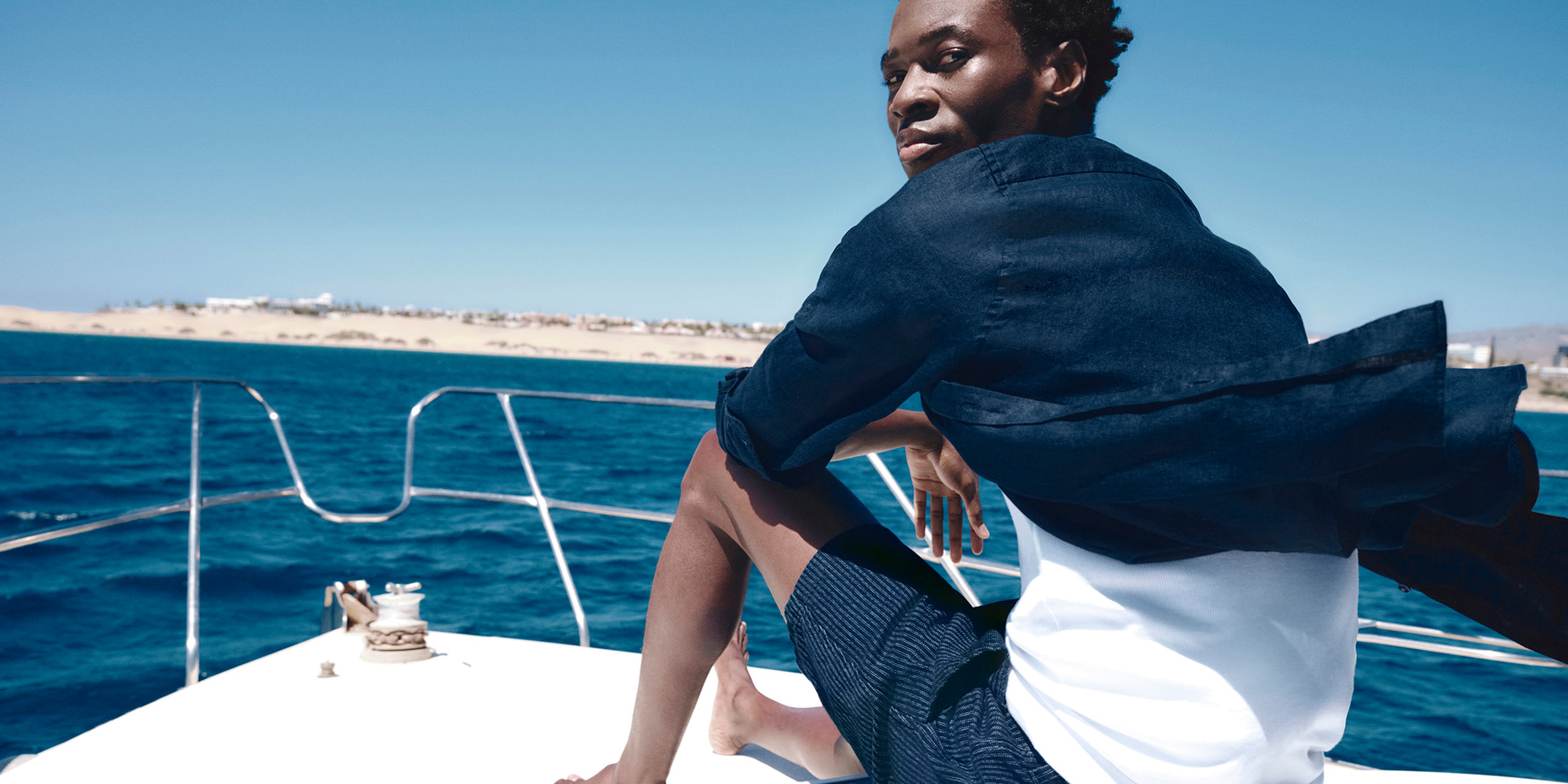 Man wearing linen shirt