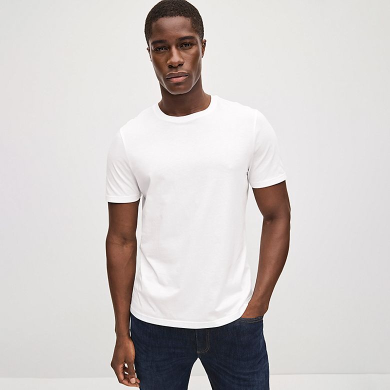 Men s T shirt Fit Guide M S