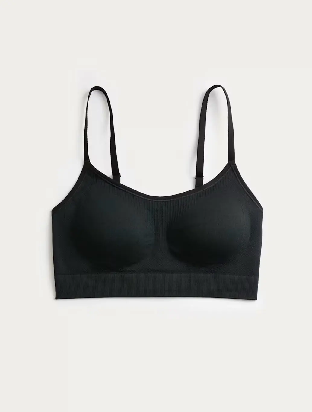Black seamless sports bra