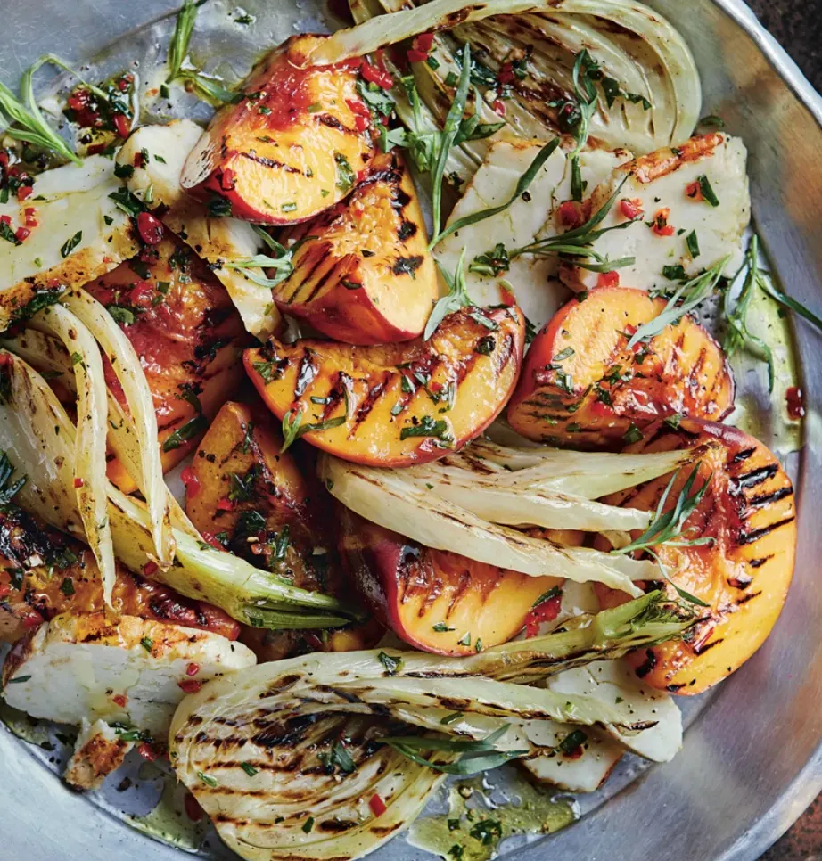 Griddled peach, fennel and halloumi salad