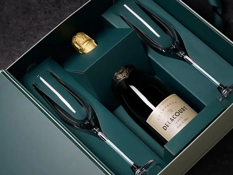 Delacourt Champagne gift set