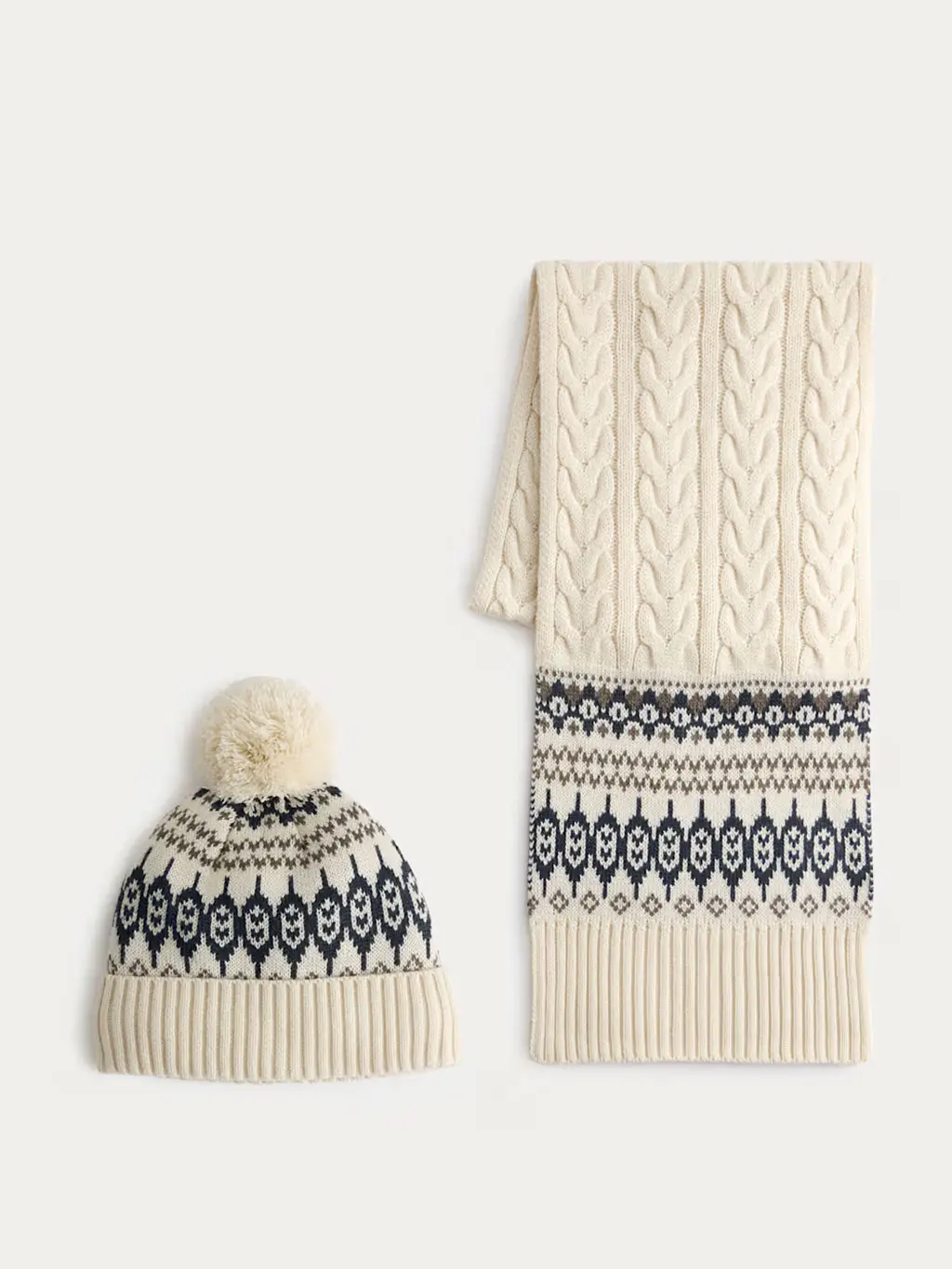 Cream Fair Isle knit beanie and scarf set