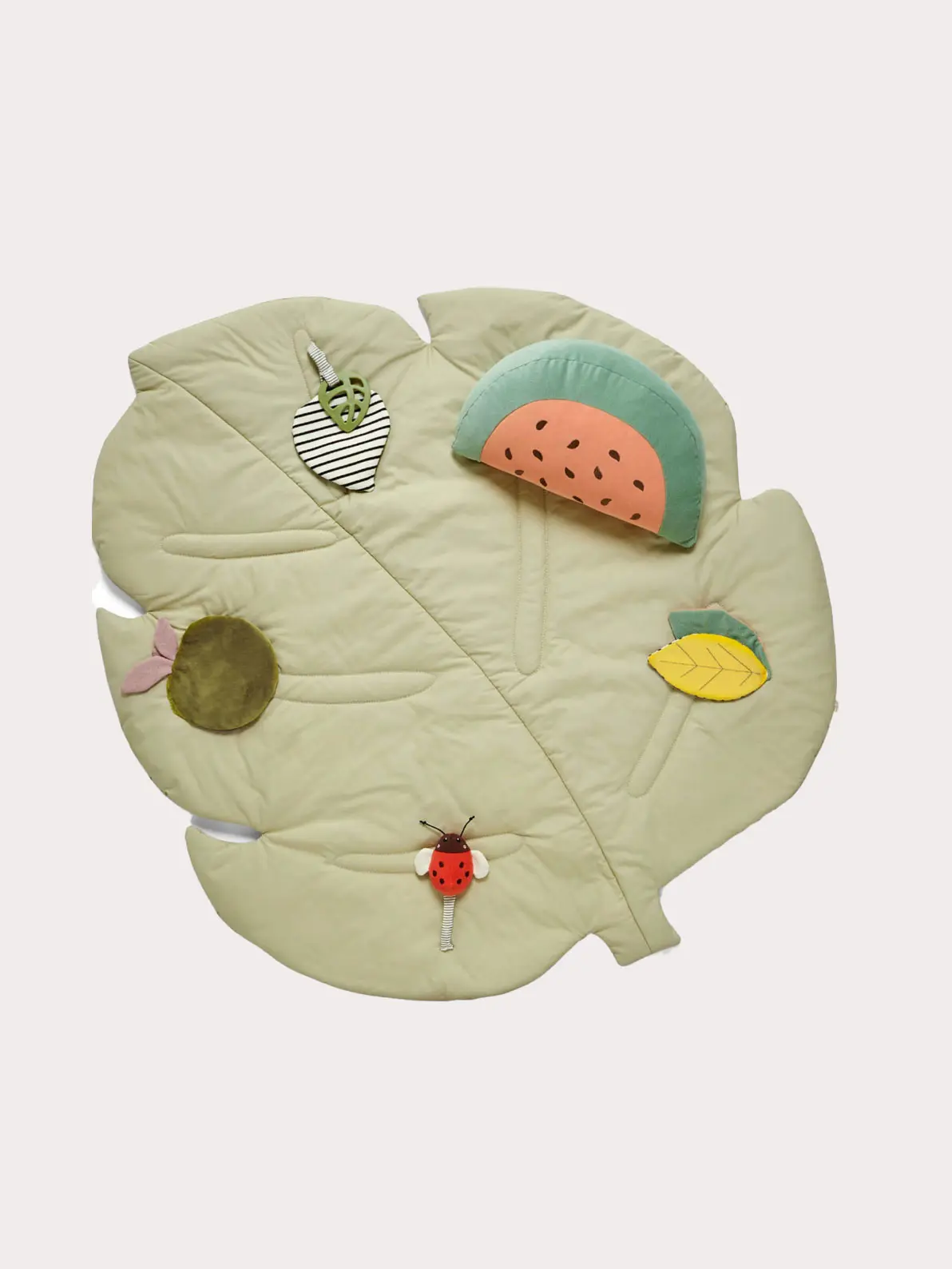 Leaf-shaped playmat