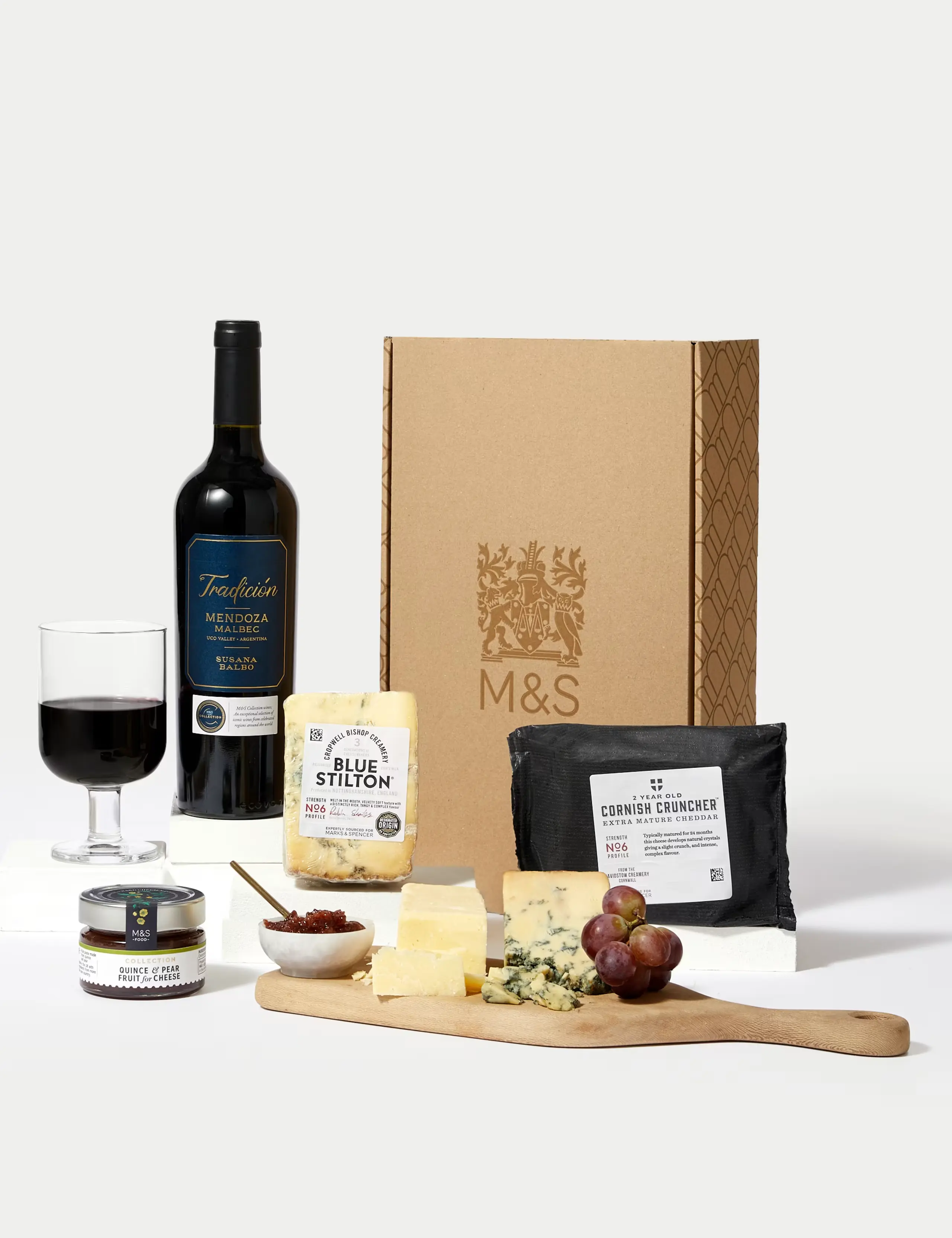 Red wine and cheese hamper