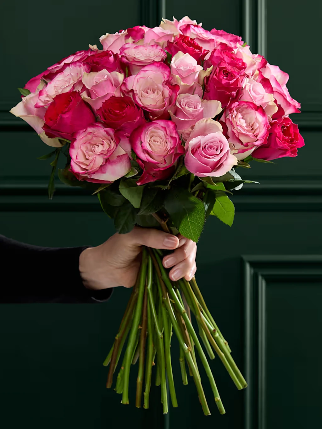 Bouquet of pink roses