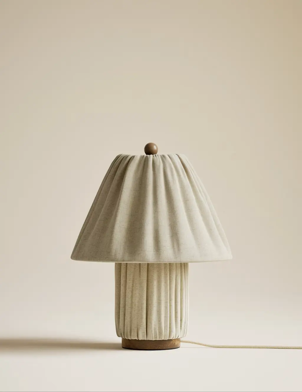 Soft pleated fabric table lamp