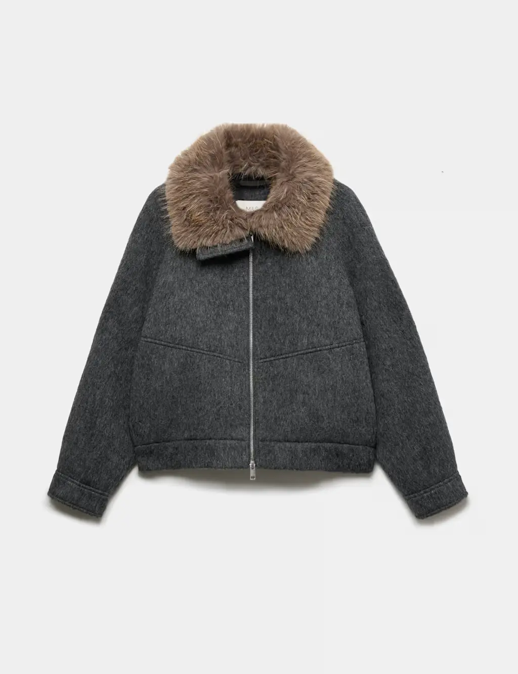 Coat with fur collar