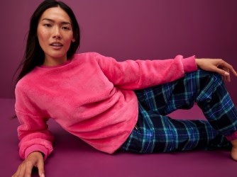 DESKTOP HERO 4-CAROUSEL 1